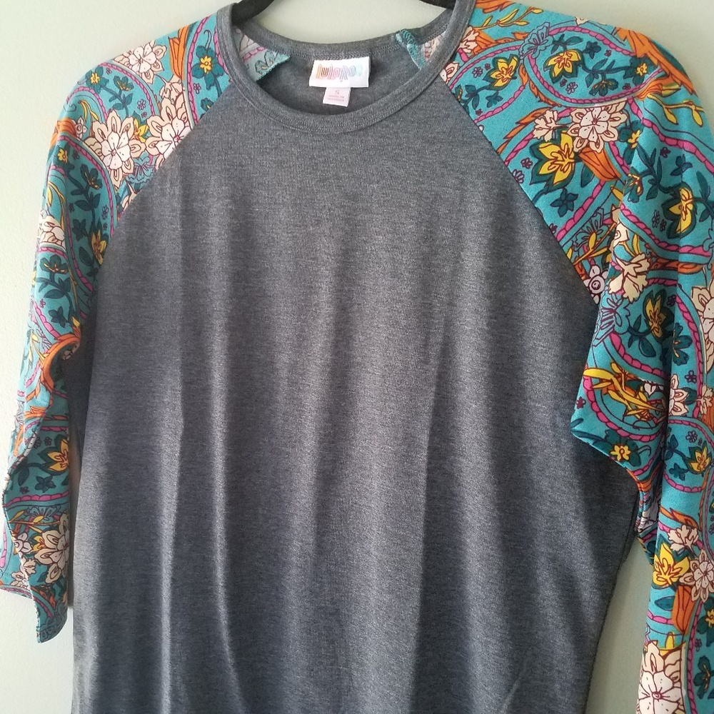 LuLaRoe | Randy Shirt S NWT 💙 paisley floral